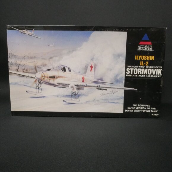 Accurate Miniatures IL-2 Stormovik 1/48 Scale Model Kit WWII Soviet Plane NIB - Picture 2 of 6